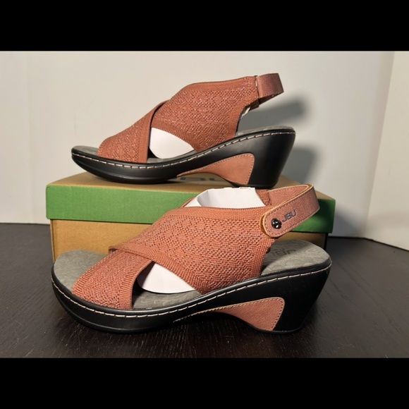 JBU By Jambu Alyssa Shimmer Knit Wedge Heel Sandal Shoes Rose Shimmer Womans 10M - Picture 6 of 16